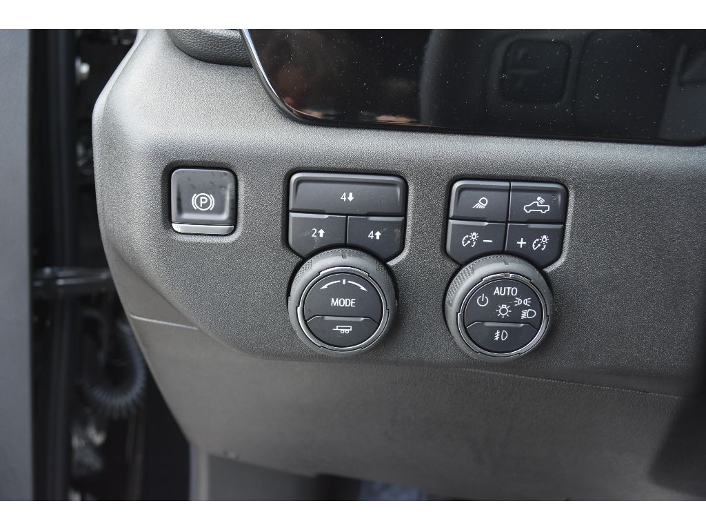 2025 Chevrolet Silverado 2500HD LT photo 23