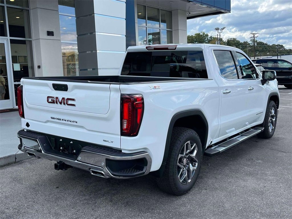 2026 Gmc Sierra 1500 SLT photo 3