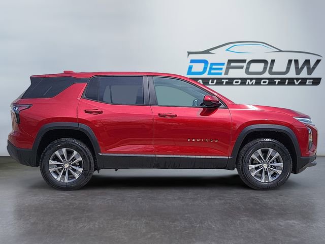 2026 Chevrolet Equinox LT photo 2