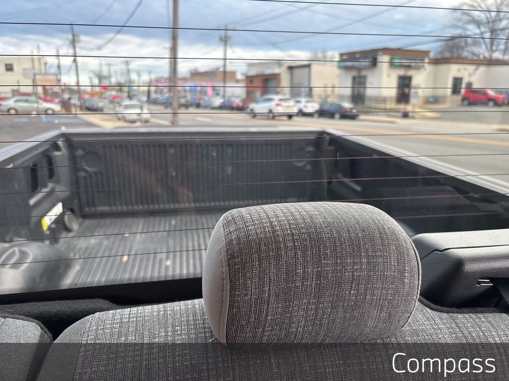 Used 2022 Black Ford XLT image 19