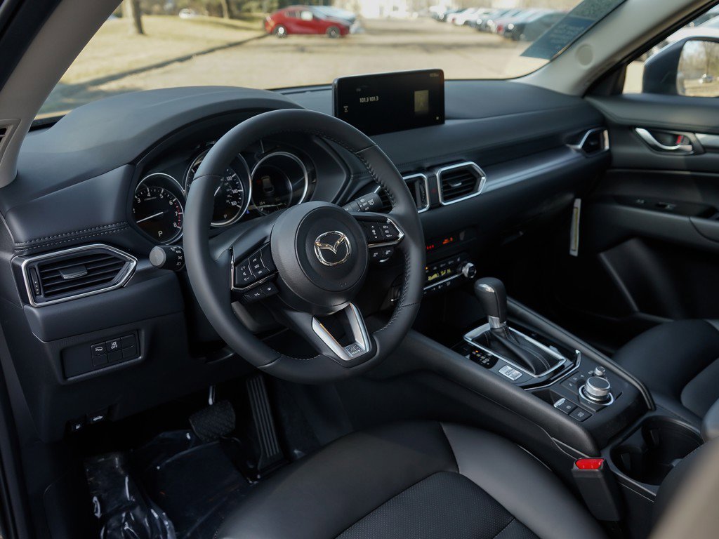 2025 Mazda CX-5 2.5 Select photo 16