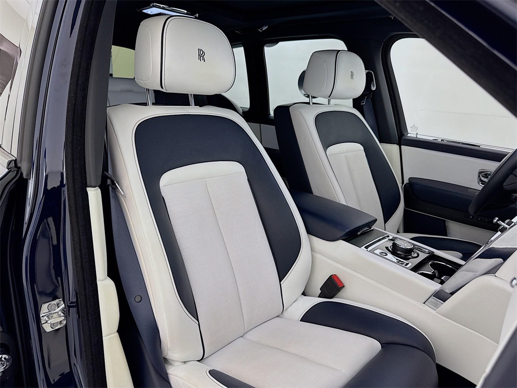 2020 Rolls Royce Cullinan photo 29