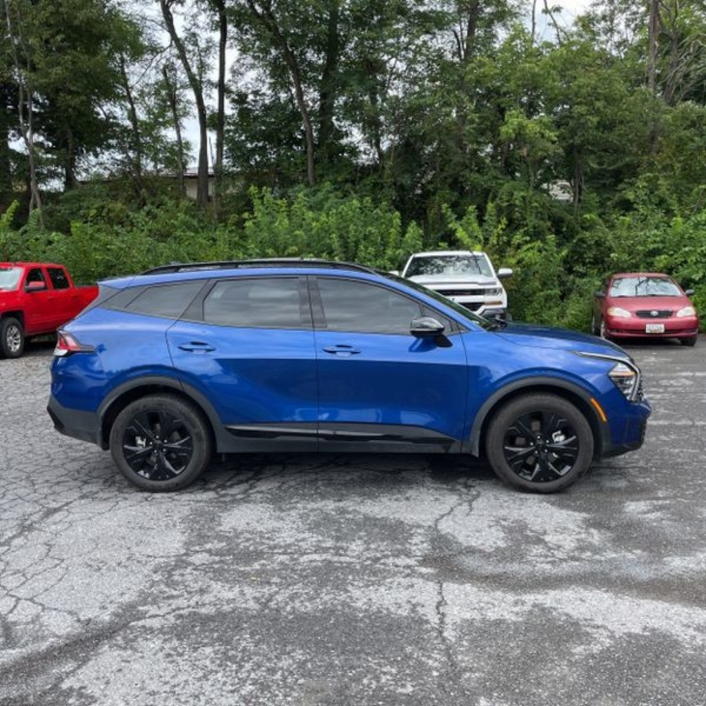 2025 Kia Sportage X-Line photo 5