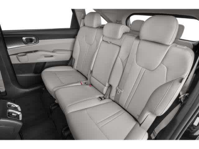 2025 Kia Sorento S photo 10