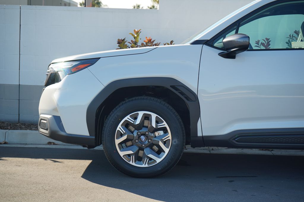 2026 Subaru Forester Premium Base photo 2