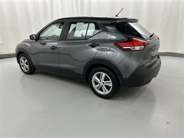 2020 Nissan Kicks S photo 3