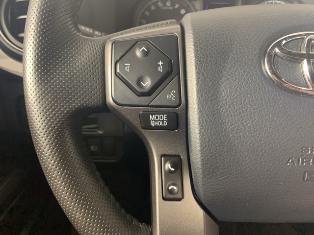 2018 Toyota Tacoma TRD Sport 4x4 Access Cab photo 13
