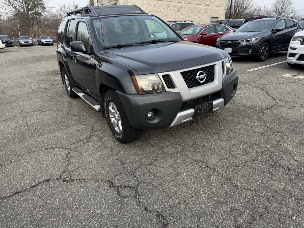 2010 Nissan Xterra S's photo