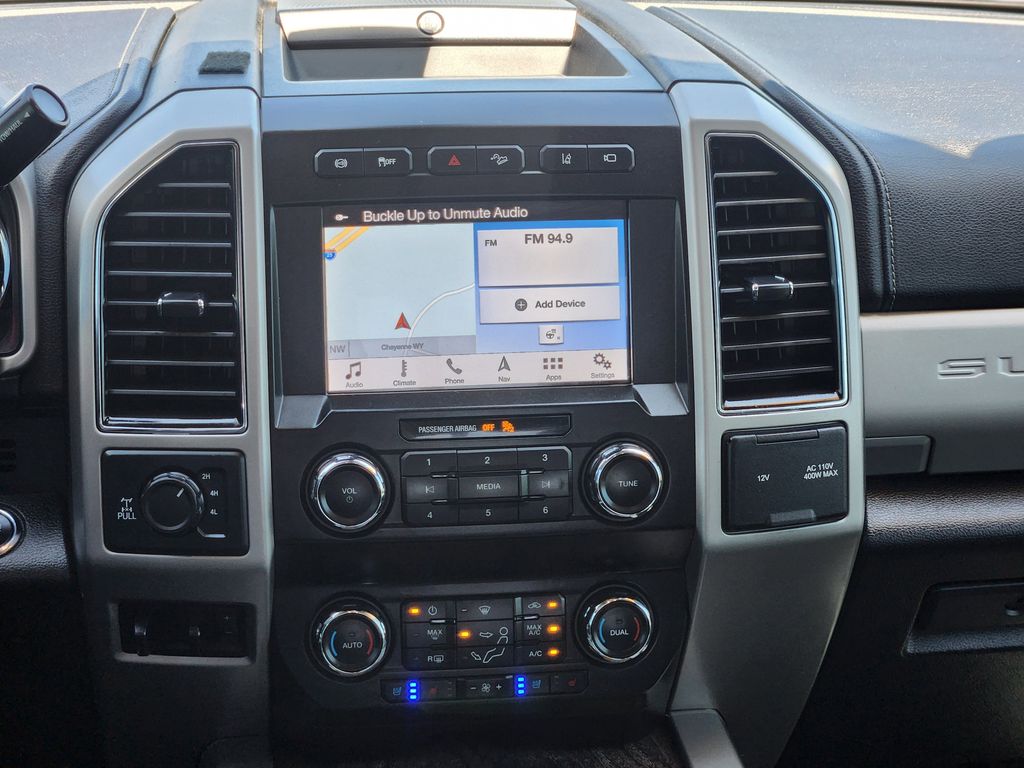 2019 Ford F-350 Lariat photo 22