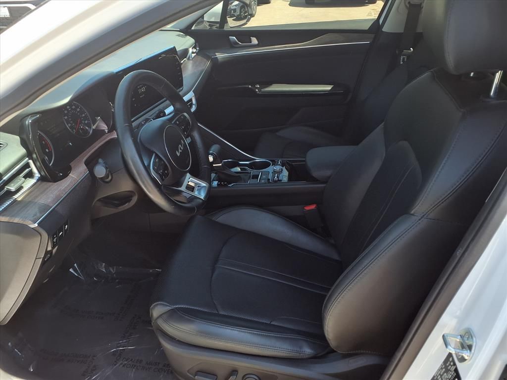 2023 Kia K5 EX photo 14