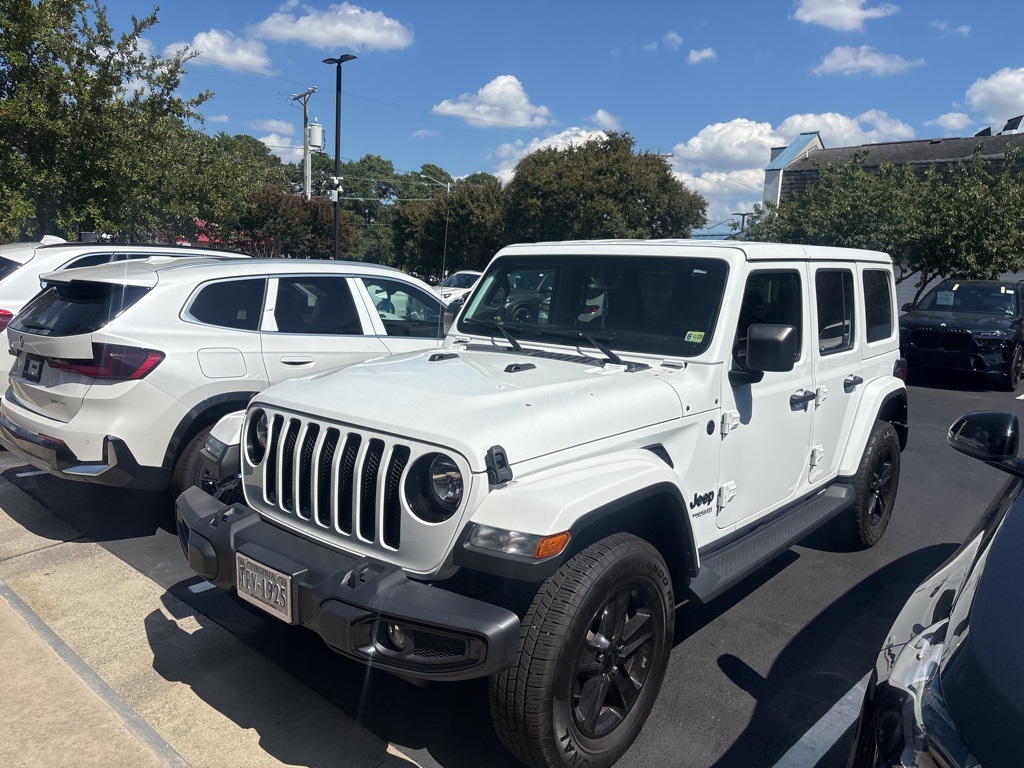 2022 Jeep Wrangler Unlimited Sahara Altitude photo 13