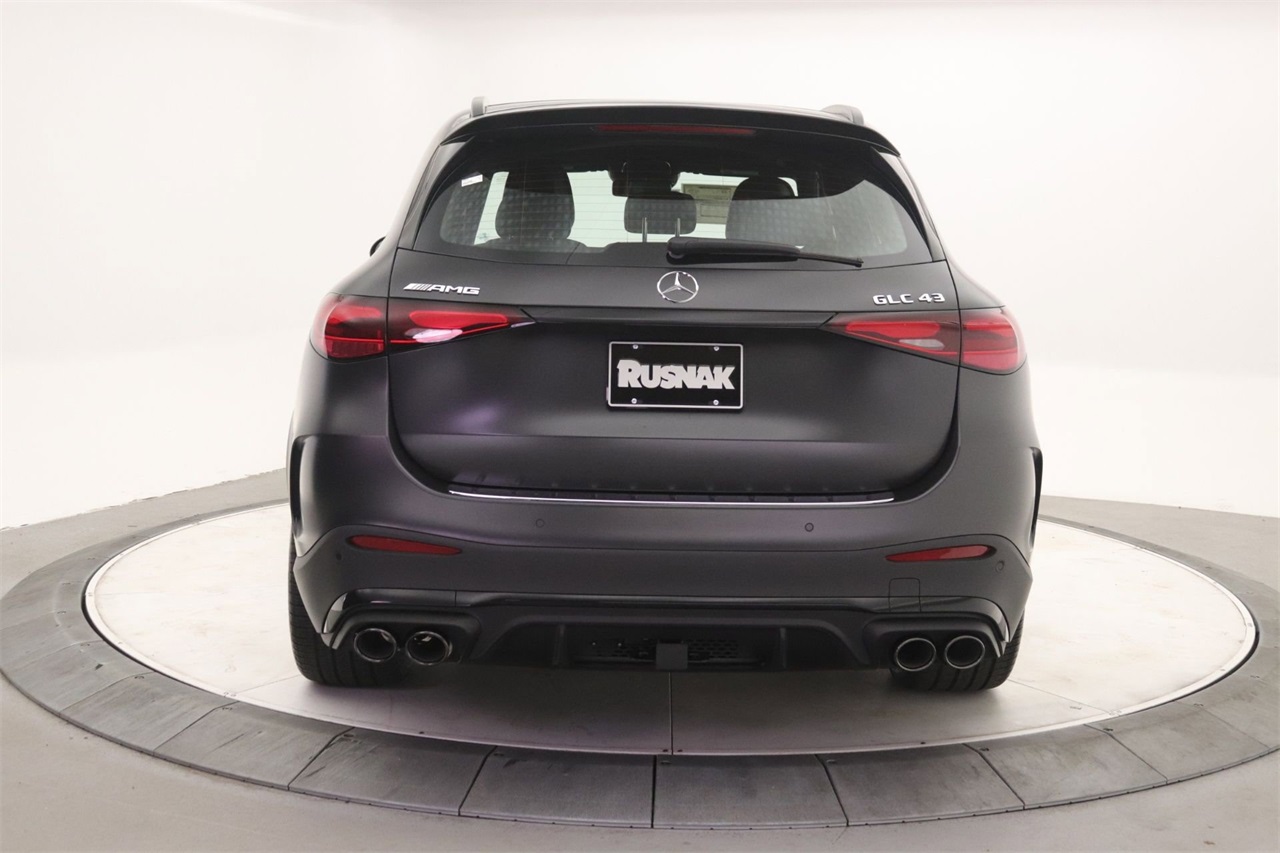 2026 Mercedes Benz GLC 43 AMG 4MATIC photo 3