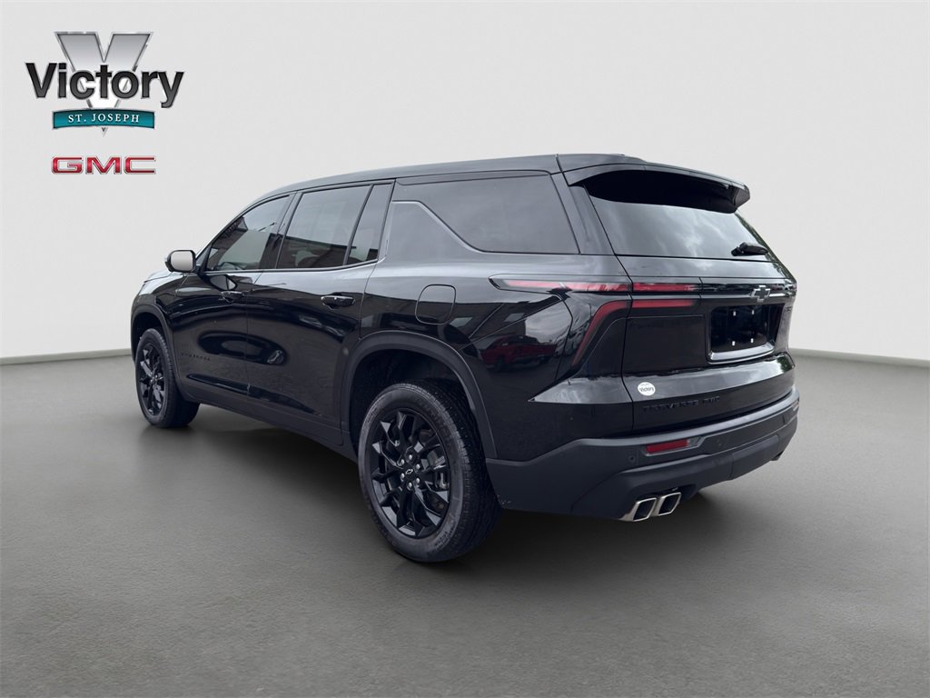 2024 Chevrolet Traverse LS photo 12