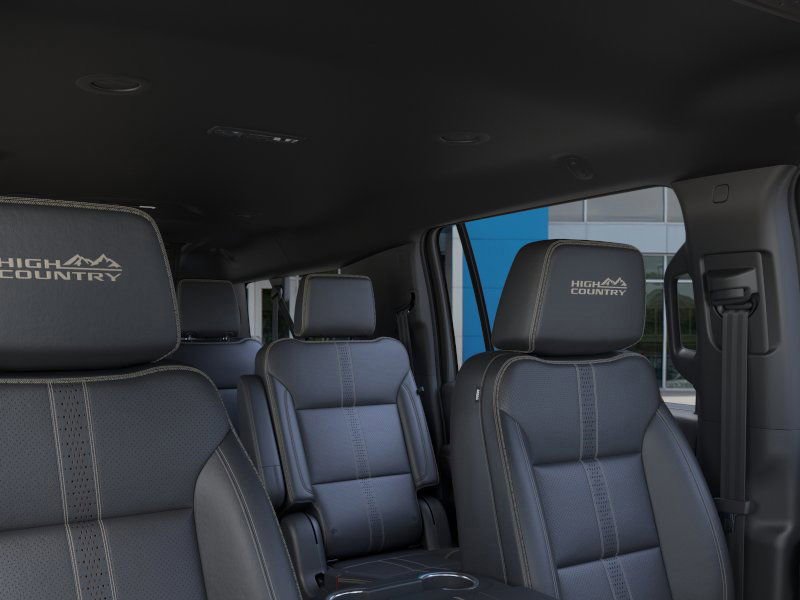 2025 Chevrolet Suburban High Country photo 23