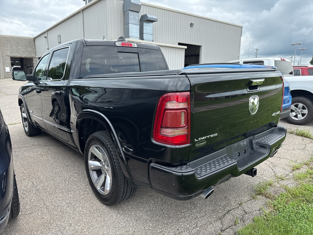 2022 Ram 1500 Limited photo 3