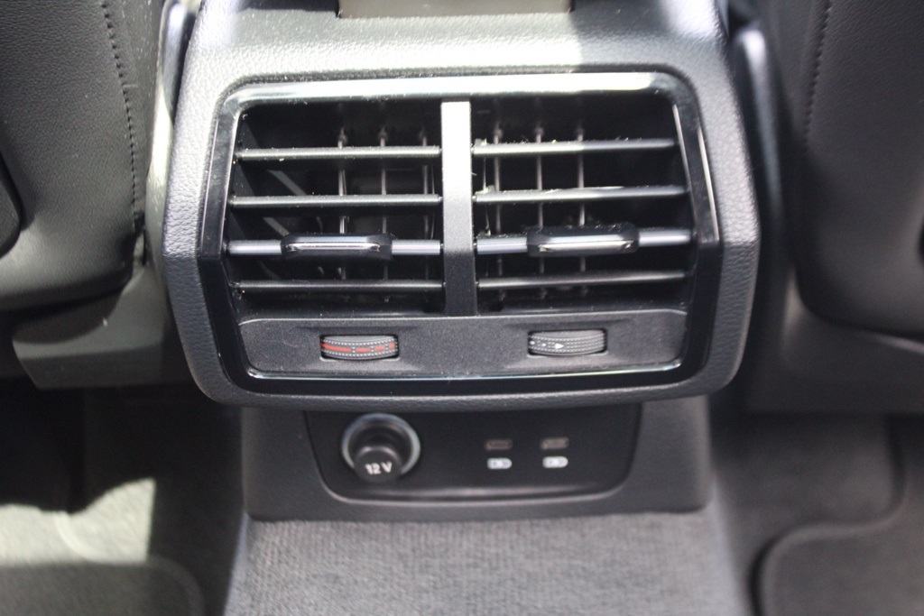 2021 Audi Q3 S line Premium 45 TFSI photo 26