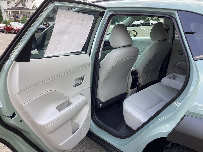 2026 Hyundai Kona SEL photo 22