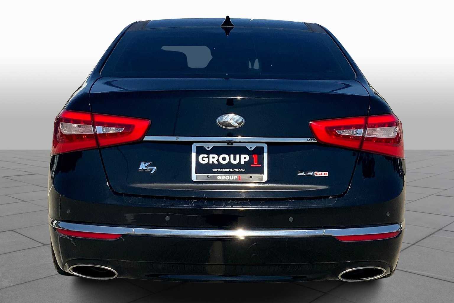 2014 Kia Cadenza Premium photo 4