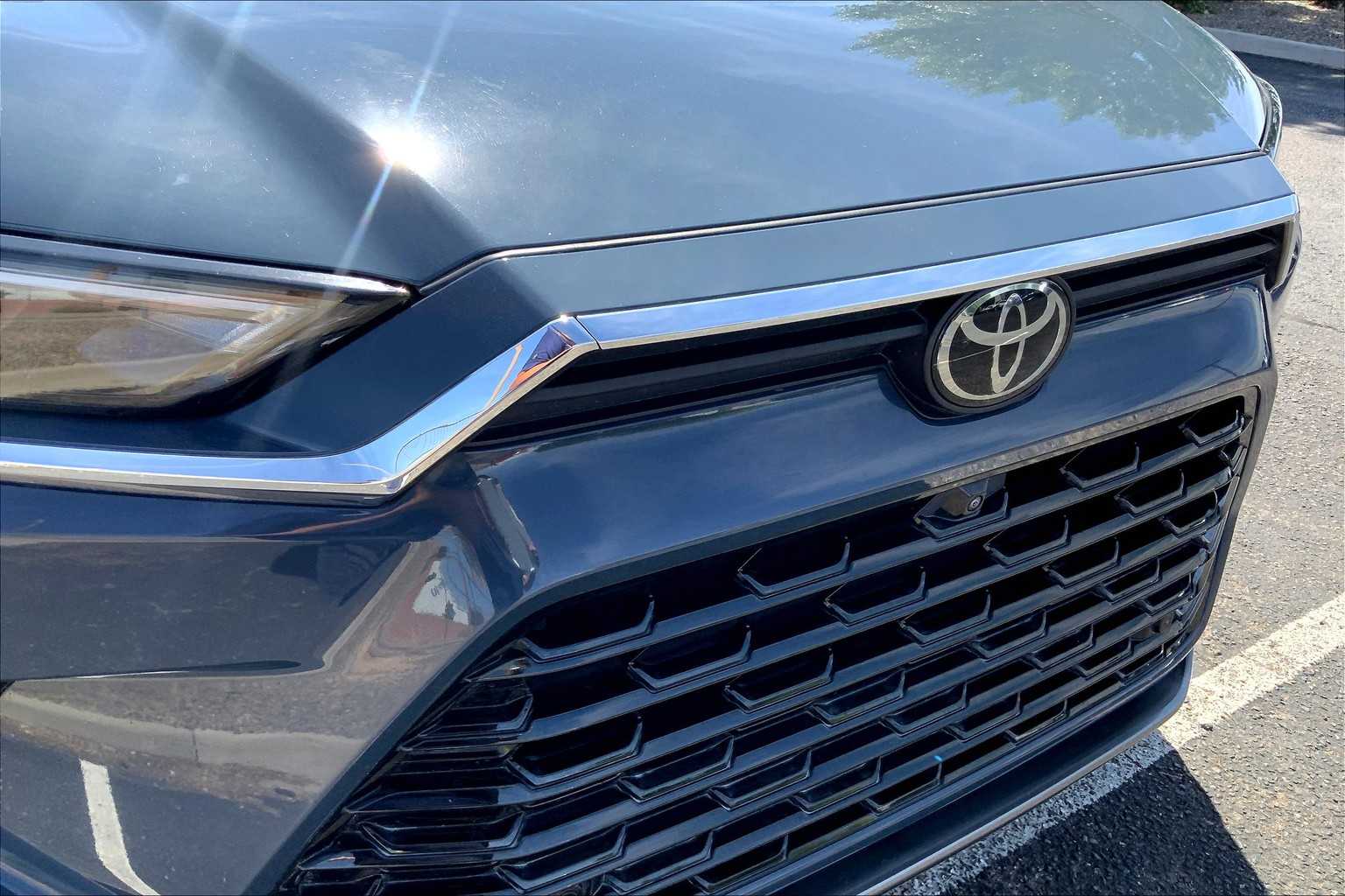 2024 Toyota Grand Highlander Platinum photo 26