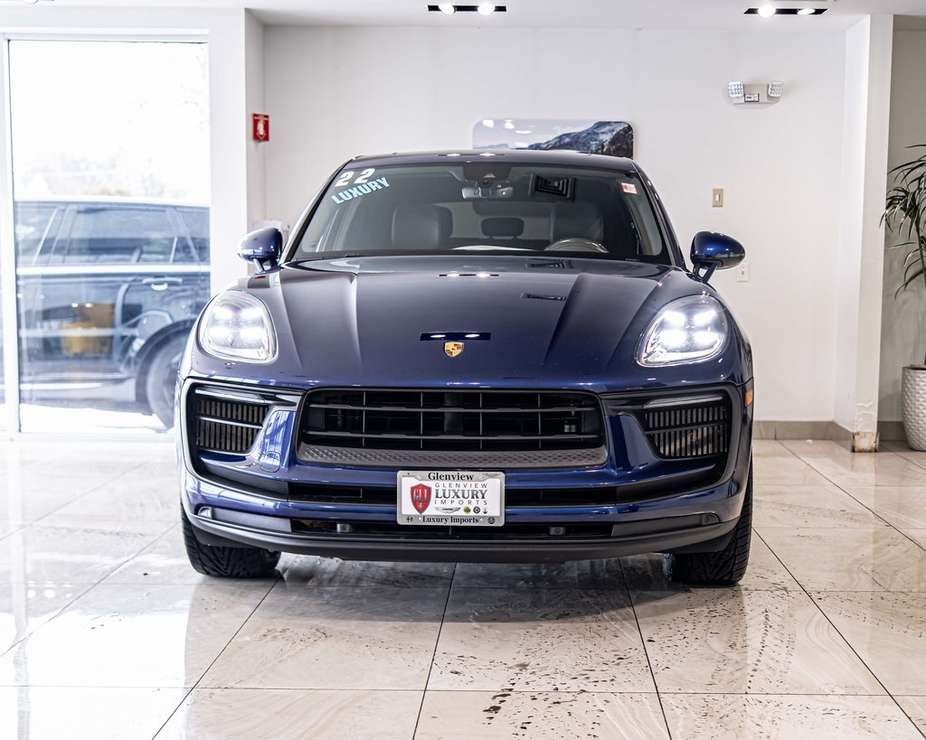 2022 PORSCHE MACAN - Image 2