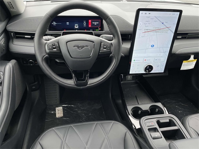 2025 Ford Mustang Mach-E Select photo 3