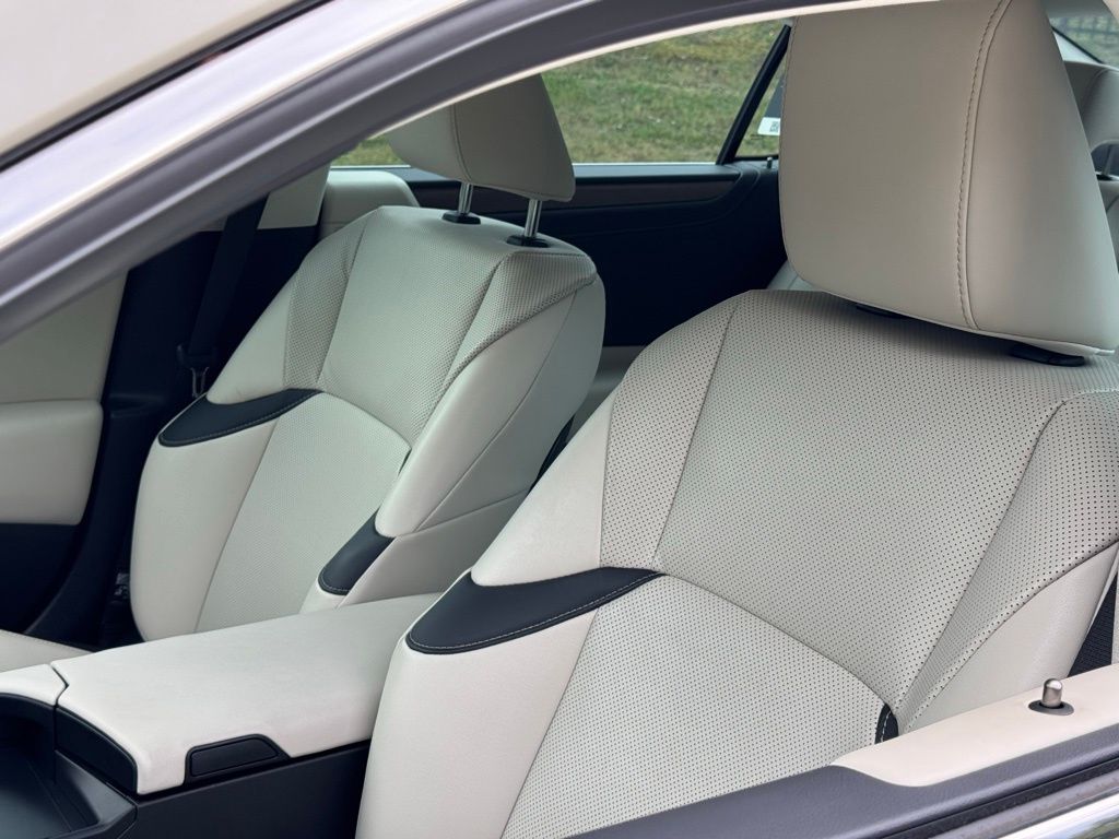 2024 Lexus ES 350 Premium photo 15