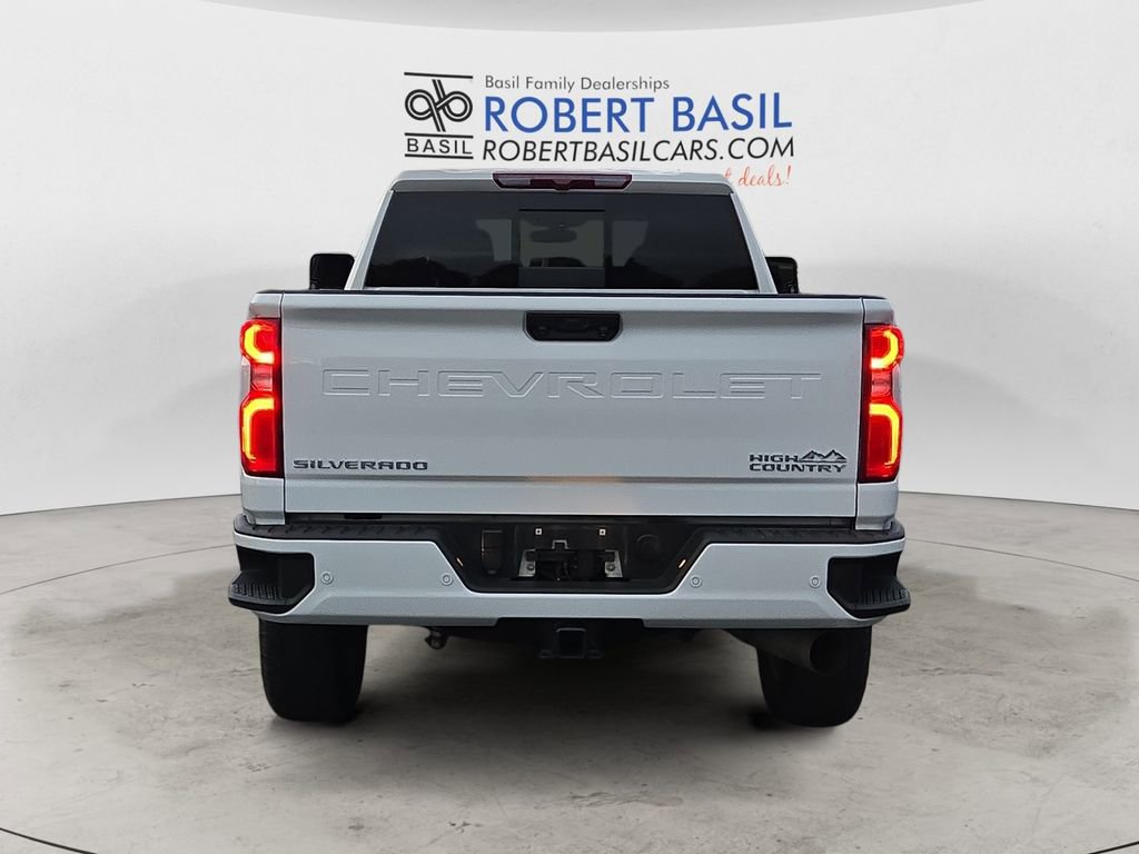 2022 Chevrolet Silverado 2500HD High Country photo 4