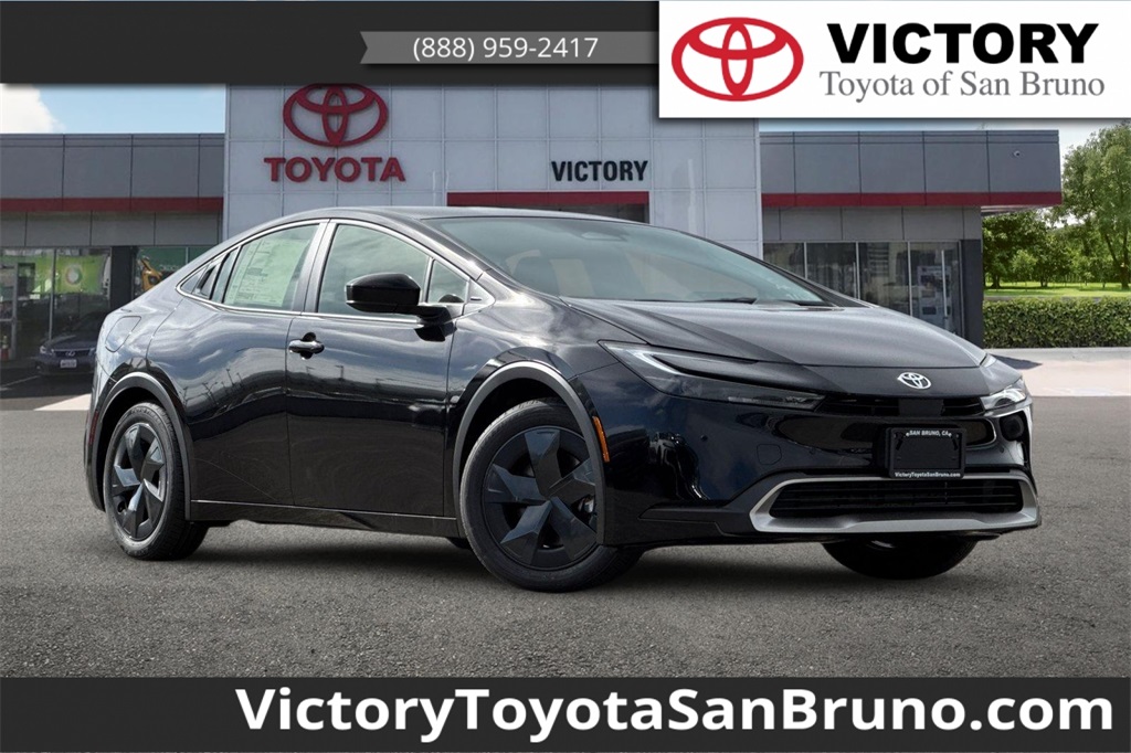 2026 Toyota Prius SE's photo