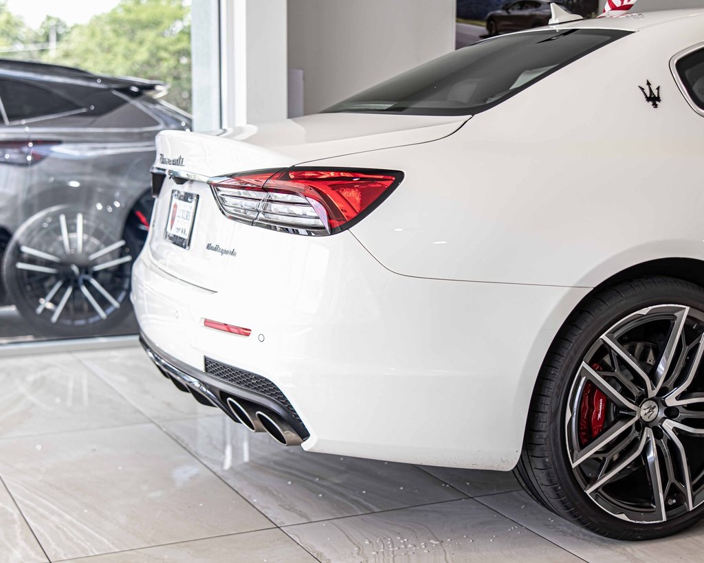2023 MASERATI QUATTROPORTE - Image 12