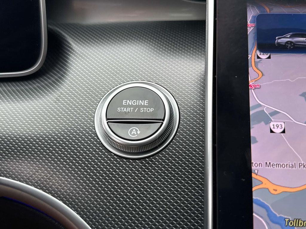 2025 Mercedes Benz C 300 4MATIC photo 41