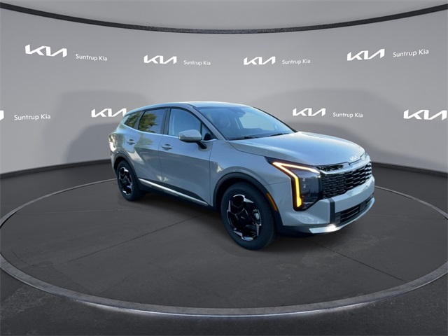 2026 Kia Sportage EX photo 2
