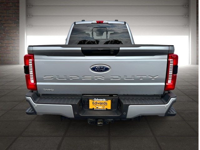 2024 Ford F-350 photo 4