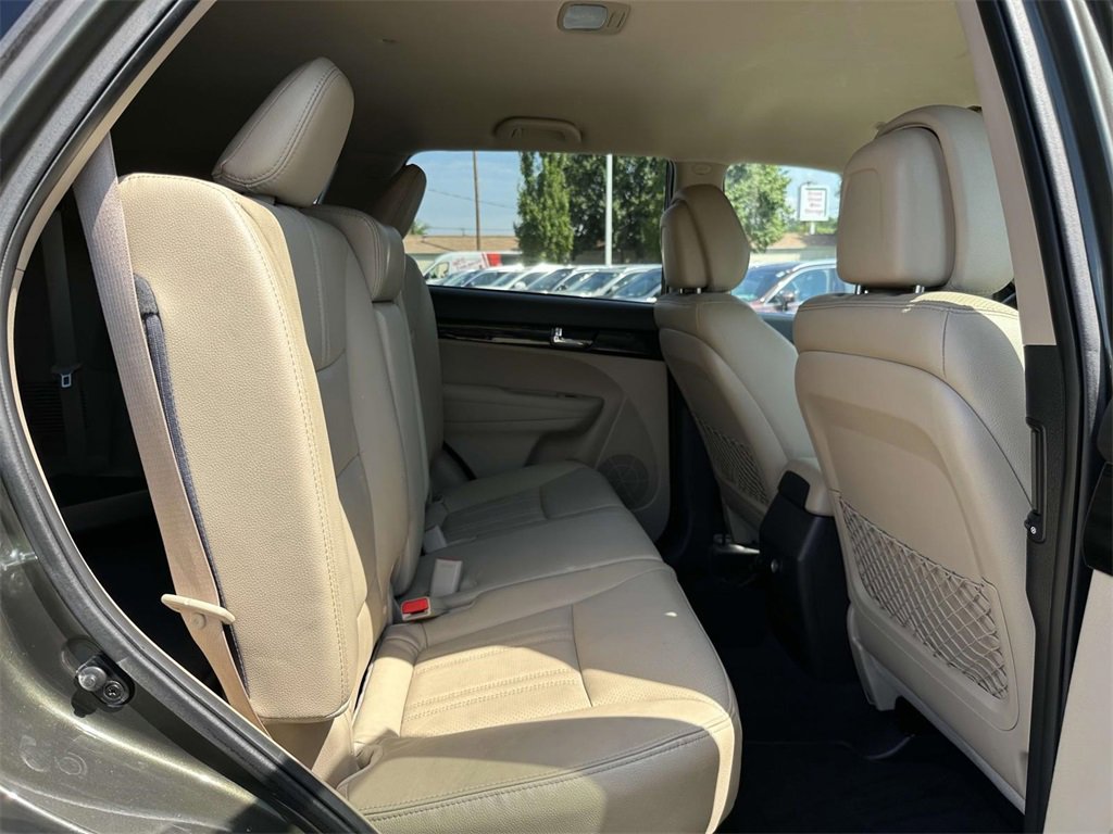 2012 Kia Sorento EX photo 11