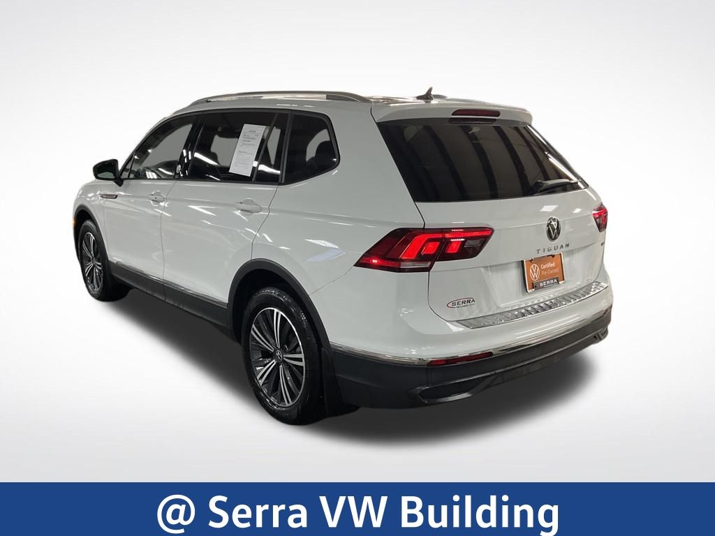 2024 Volkswagen Tiguan Wolfsburg Edition photo 3