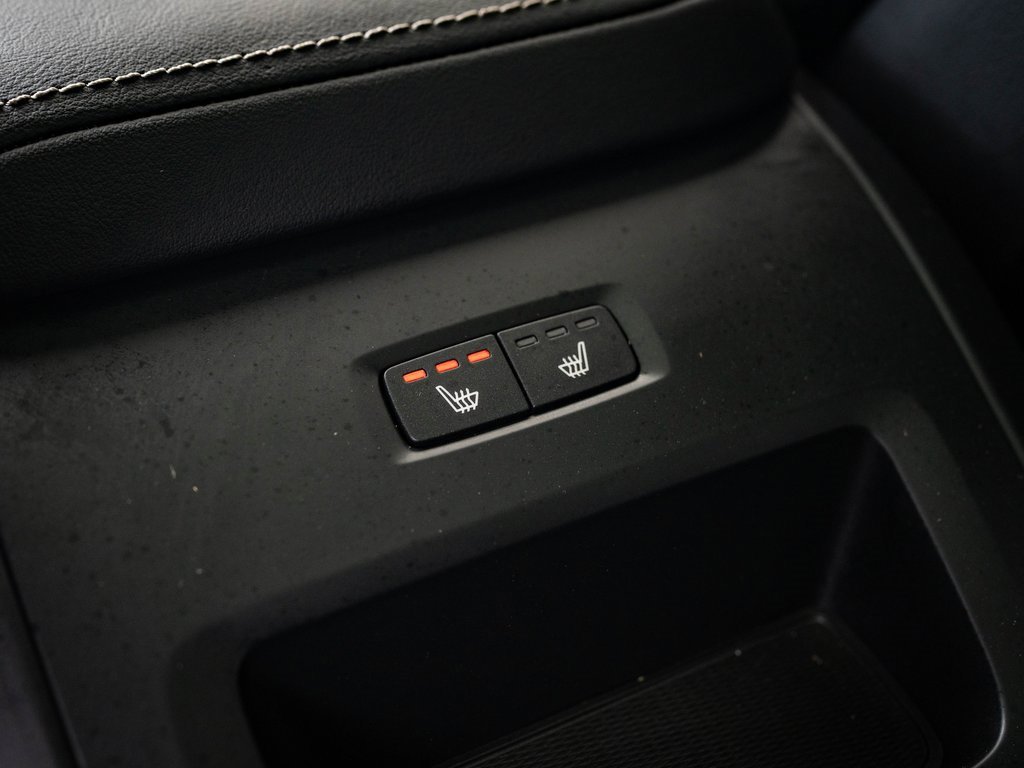 2024 Volvo XC60 Recharge Hybrid Ultimate photo 21