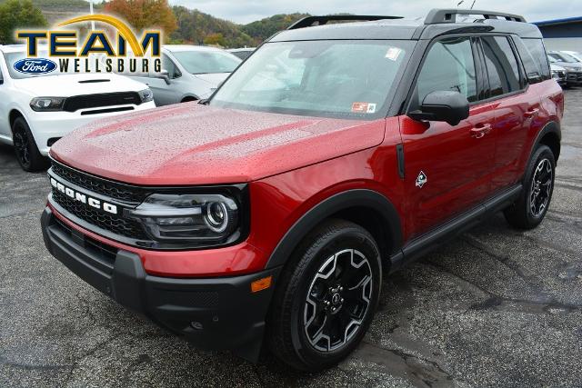2025 Ford Bronco Sport Outer Banks's photo