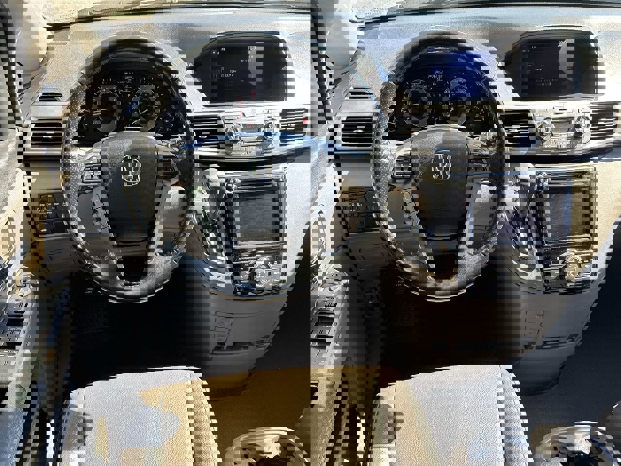 2016 Honda Odyssey EX-L photo 27