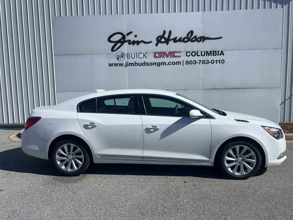 2016 Buick LaCrosse Leather photo 2