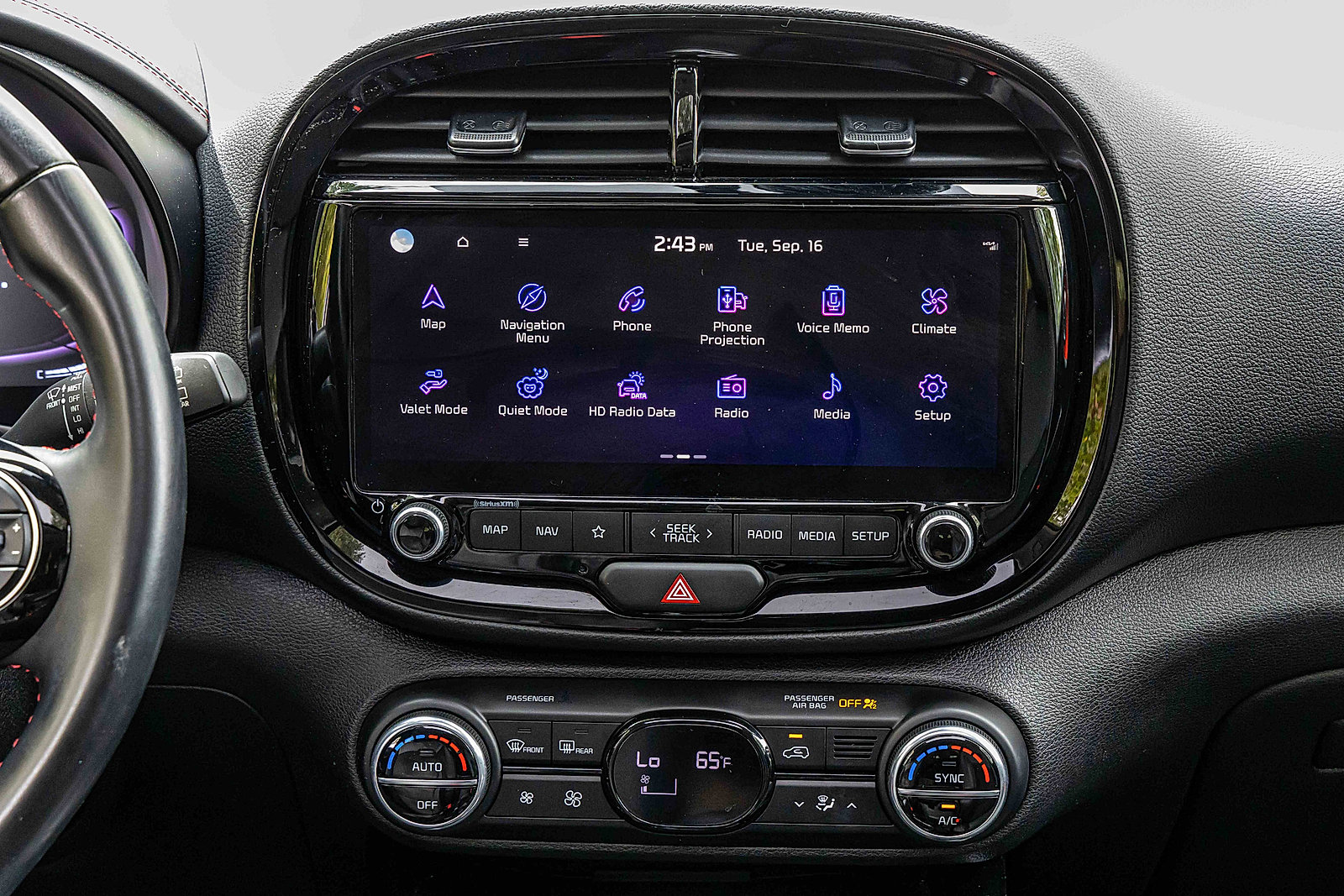 2023 Kia Soul GT-Line photo 12