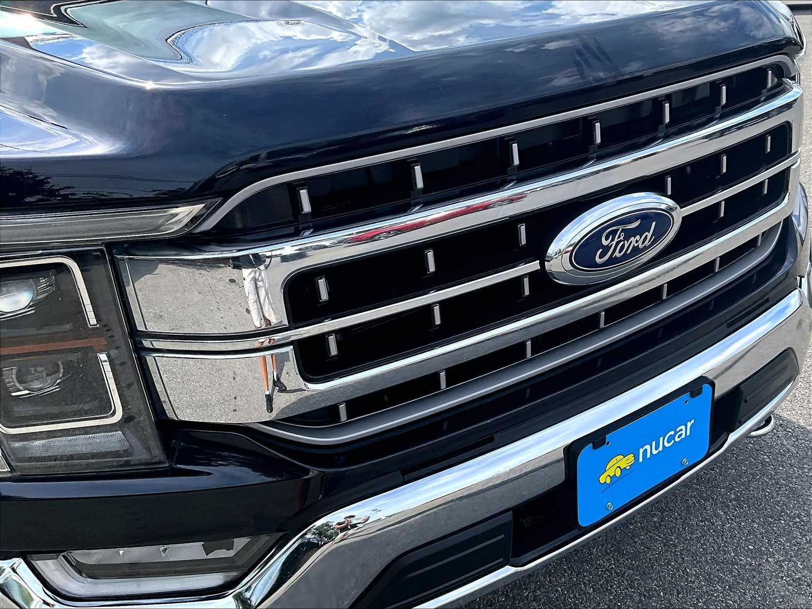 2021 Ford F-150 Lariat photo 28