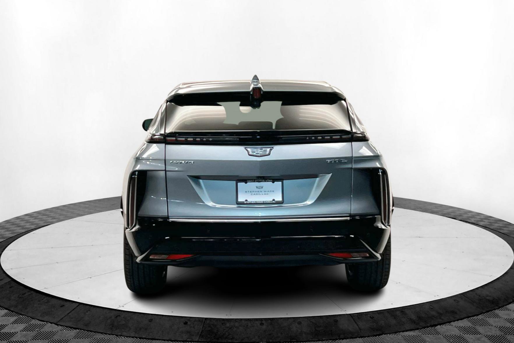 2025 Cadillac Lyriq Luxury photo 4