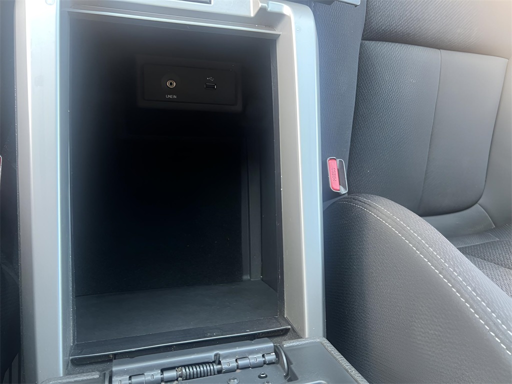 2014 Ford F-150 FX4 photo 29