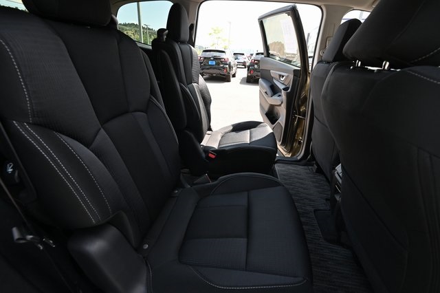 2024 Subaru Ascent Premium photo 23