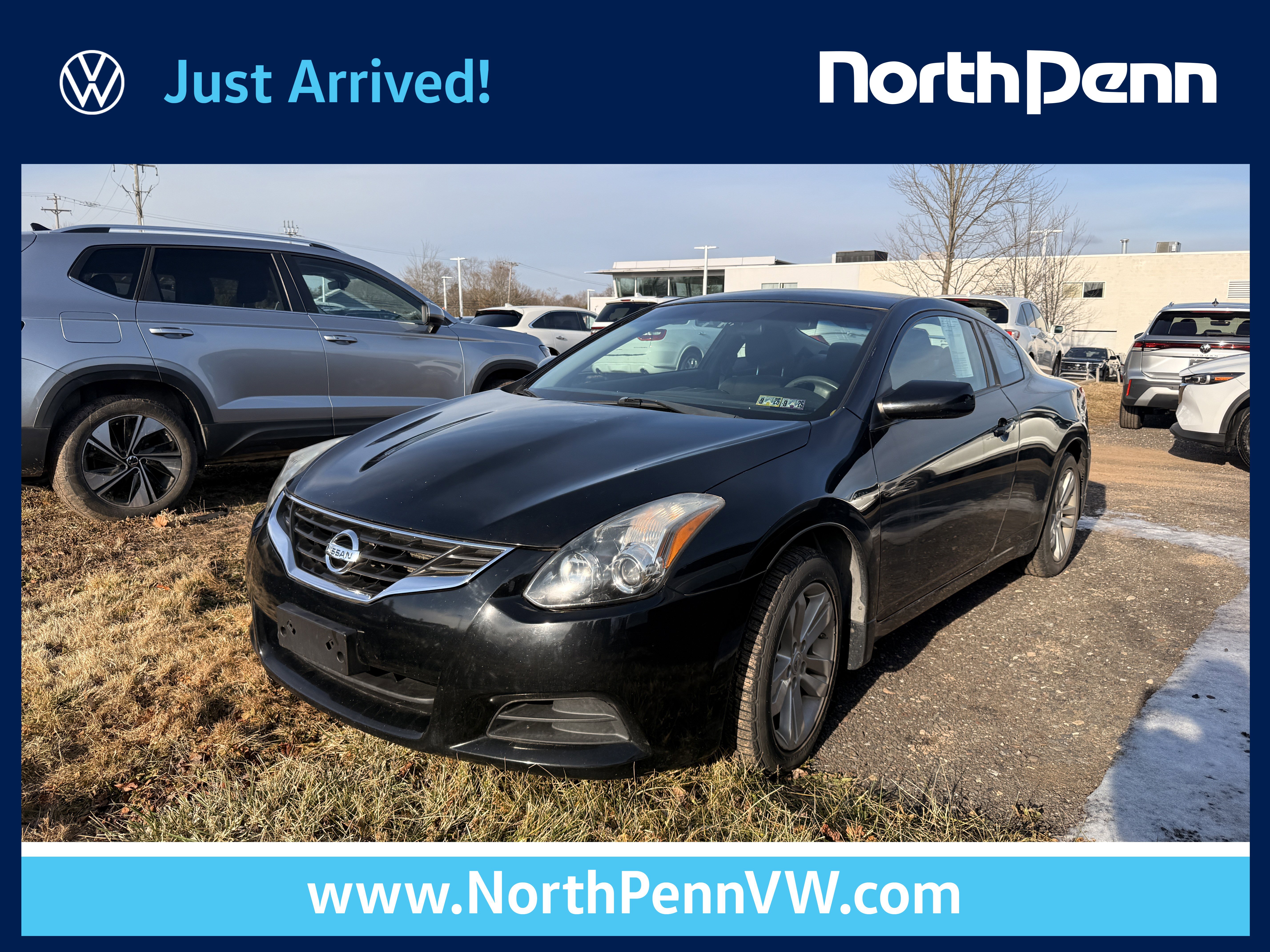 2011 Nissan Altima S's photo