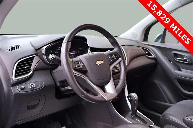 2020 Chevrolet Trax LT photo 3