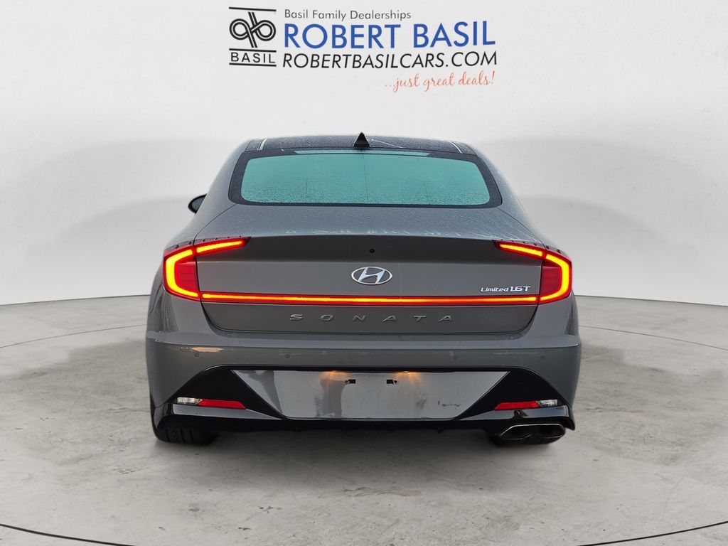 2022 Hyundai Sonata Limited photo 4