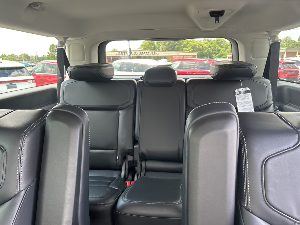 2025 Ford Expedition Platinum MAX photo 15