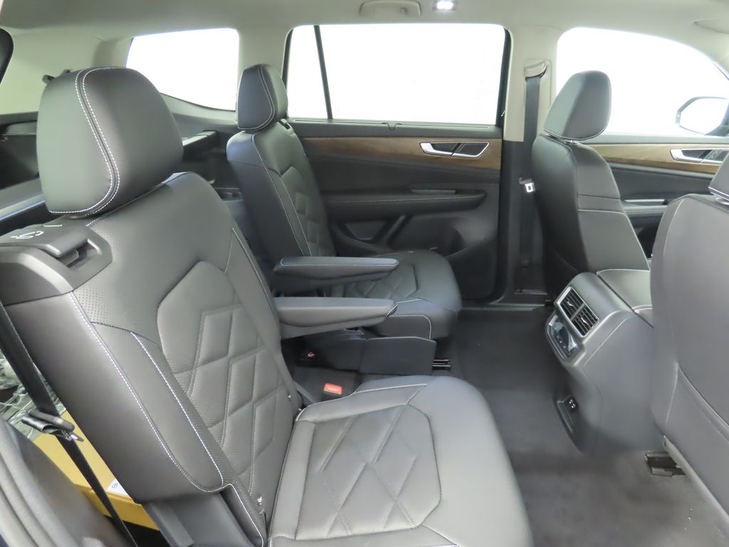 2026 Volkswagen Atlas SE Technology photo 22