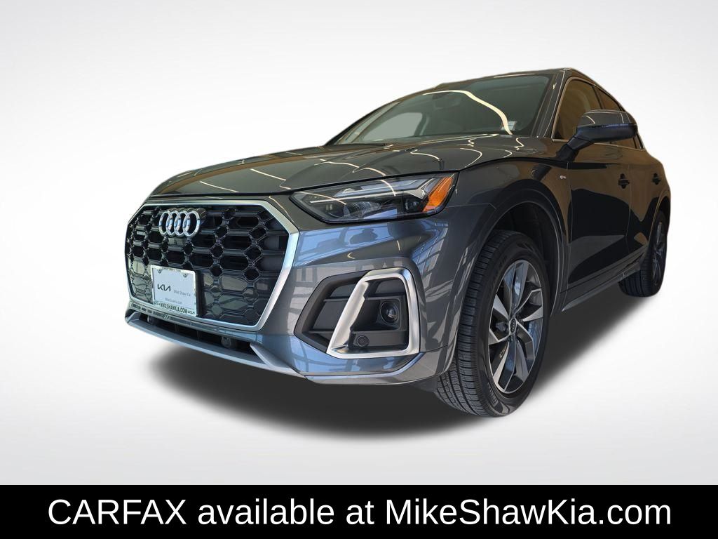 2023 Audi Q5 Premium Plus's photo