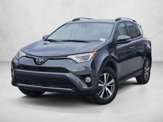 ラブブ Pre-Owned 2017 Toyota RAV4 LE Sport Utility in Tampa #HW548258